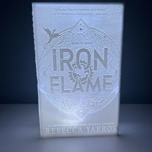 3D принтирана литофан книга Iron Flame – предна корица светеща