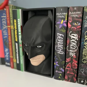 Уникален 3D принтиран Batman Book Nook – перспектива